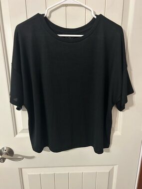 Banana Republic Black Short Sleeve Tee